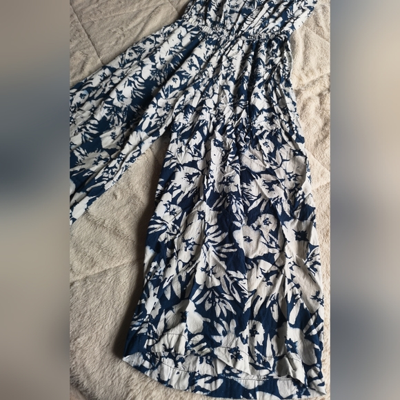 Romper. Size XL - Picture 3 of 10